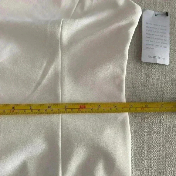 NWT Betsey Johnson Women'S Cross Cutout Back Scuba Crepe Dress White Size 8 - Picture 10 of 12